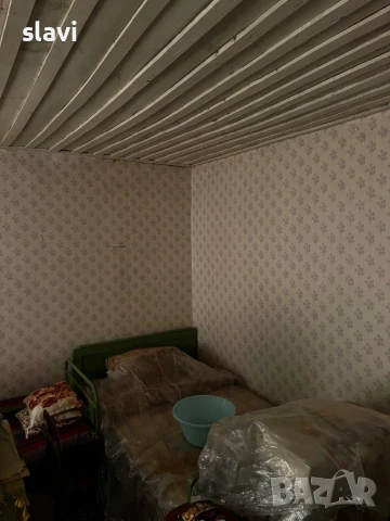 Продавам дворно място с къща и кладенец, снимка 12 - Парцели - 51336974