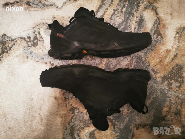 Спортни обувки Adidas Terrex, снимка 2 - Маратонки - 52406047