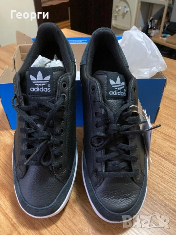 Оригинални естествена кожа Adidas, снимка 9 - Маратонки - 53371795