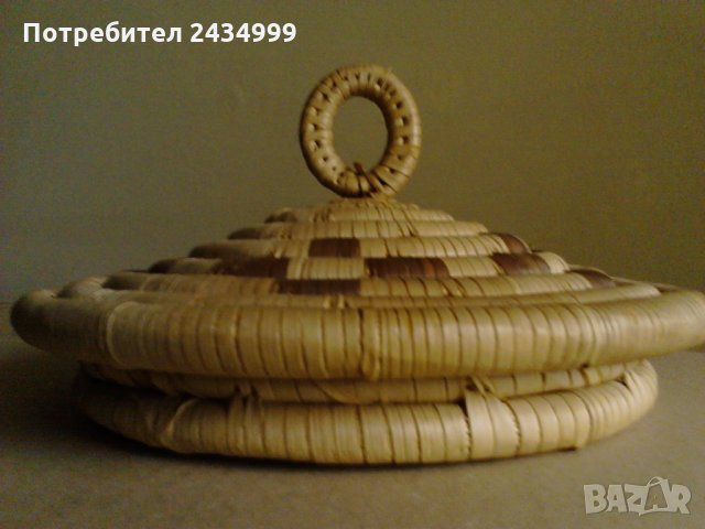 Африканска крьгла кутия от растителна материя., снимка 6 - Колекции - 34397682