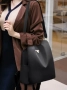 Стилна и практична черна дамска раница , снимка 4