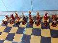 Руски дървен шах с ръчно изработени фигури матрьошки, снимка 4