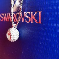Оригинално Сваровски в кутия колие Swarovski, снимка 5 - Колиета, медальони, синджири - 35453655