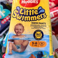 Huggies 🇬🇧 little Angels памперси за плуване , снимка 2 - Пелени, памперси - 37329784