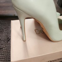 Продавам дамски обувки , снимка 1 - Дамски елегантни обувки - 42921786