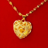  Колие с висулка Golden Love , снимка 2 - Колиета, медальони, синджири - 44635603