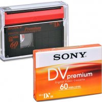 Видеокасета miniDV Sony 63min за камера, касети, снимка 2 - Камери - 36791397