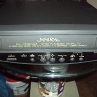 Продавам video cassette player JVC HR-P7A, снимка 1 - Плейъри, домашно кино, прожектори - 42897749