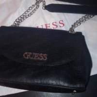 Дамска чанта Guess, снимка 1 - Чанти - 35006193