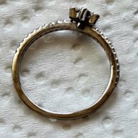 Дамски пръстен бяло злато , снимка 2 - Пръстени - 36981174