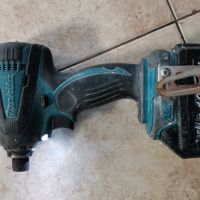 Винтоверт Makita DTD146Z, снимка 1 - Винтоверти - 44759753