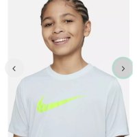 Nike t-shirt The Nike Tee, снимка 3 - Детски тениски и потници - 44281679