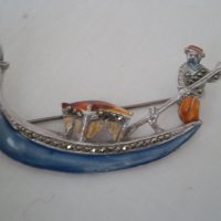 Сребърна  брошка гондола    емаил и маркизети, снимка 12 - Антикварни и старинни предмети - 36875156