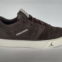 NikeОбувки Jordan Series Es DN1856 206 Dark Chocolate/Sail

, снимка 1 - Маратонки - 42925079