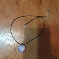 Ново колие медальон с висулка любовно сърце от красив минерал лунен камък модни бижута за подарък за, снимка 5 - Колиета, медальони, синджири - 38325406