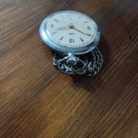 Джобен часовник Lip, снимка 2 - Антикварни и старинни предмети - 42722060