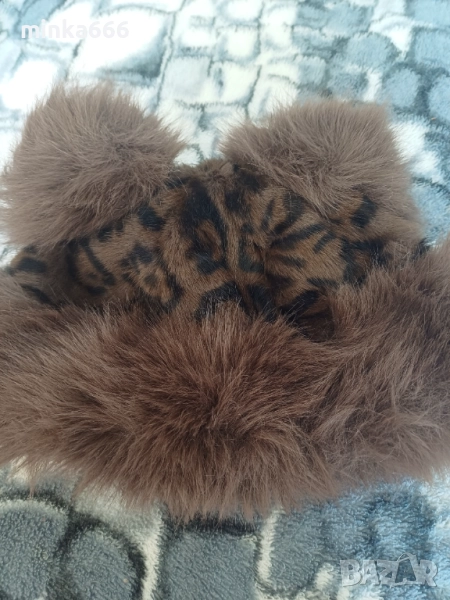 Шапка с косъм с ушички., снимка 1