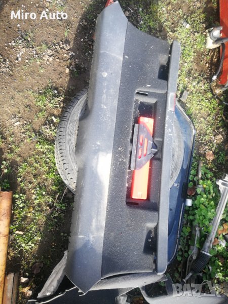 Кора за врата на багажник от Ауди А4 Б6 комби, снимка 1