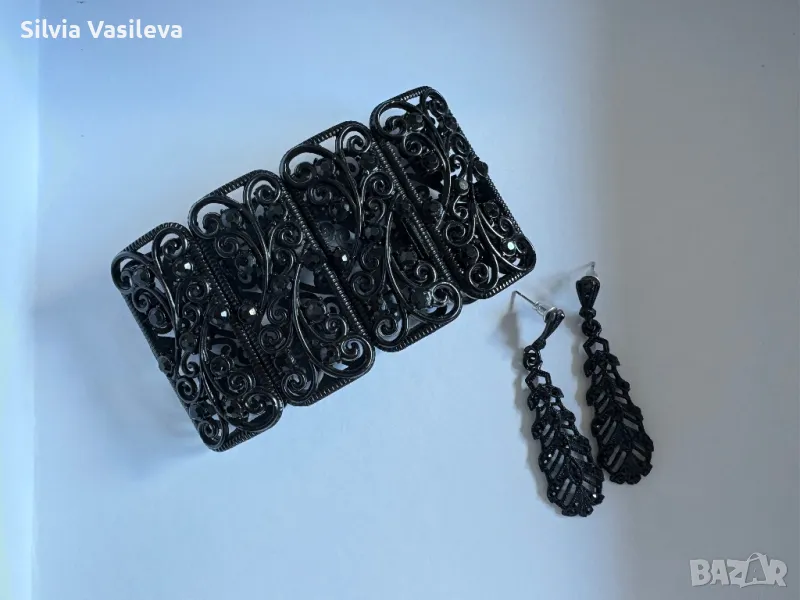 Коплект бижута гривна и обици, снимка 1