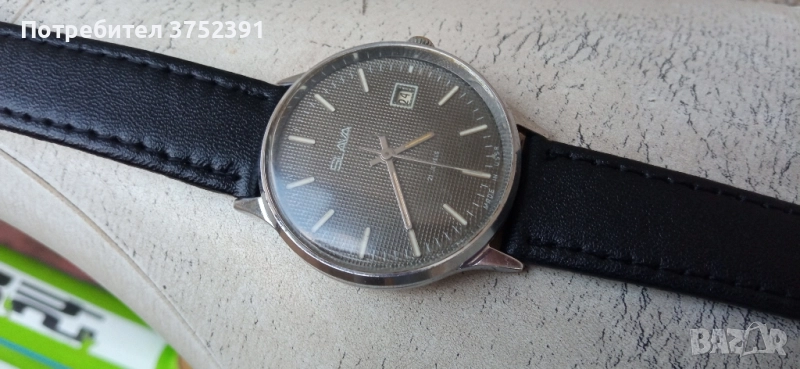 Стар Руски механичен часовник Слава , снимка 1