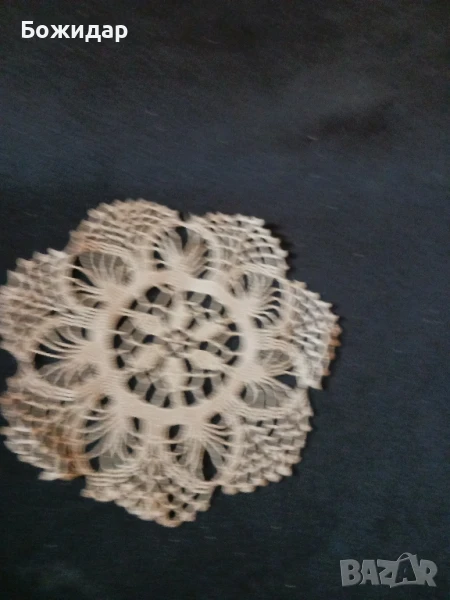 Ръчно Плетено Каре(терличка).На 1 кука., снимка 1