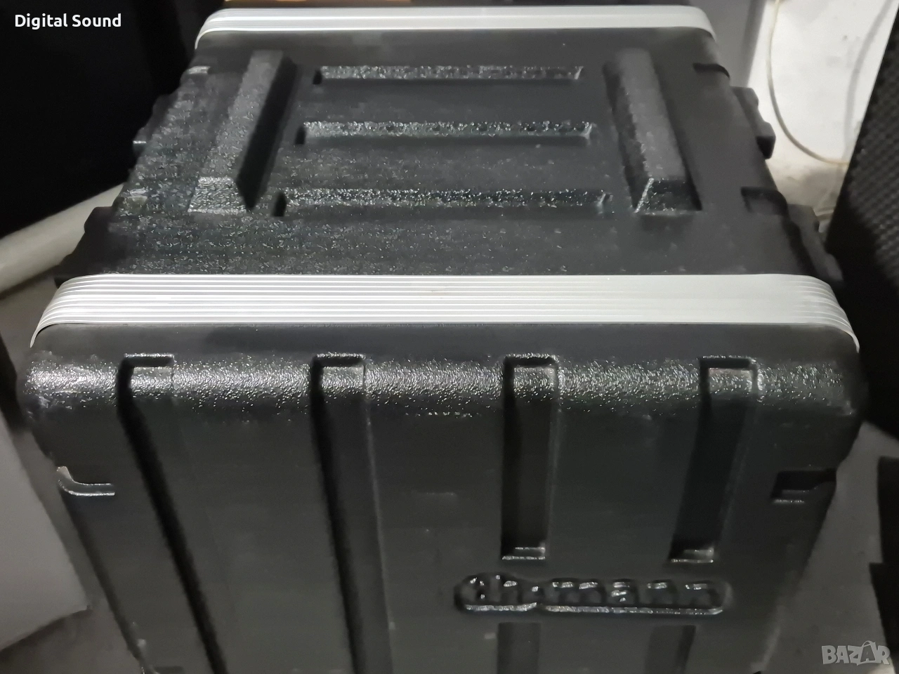 Thomann rack case 19" 8u, снимка 1