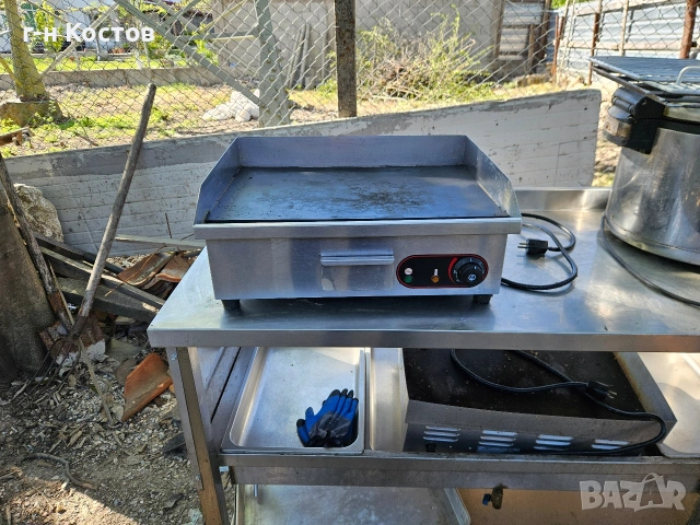 Скара на Ток Монофазна 3kw. Гладка Плоча Стоманена Втора Употреба размери 55/45см.