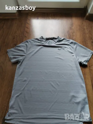 Nike Dry AJ7565-059 Miler Running Tee - страхотна мъжка тениска Л, снимка 6 - Тениски - 50180843