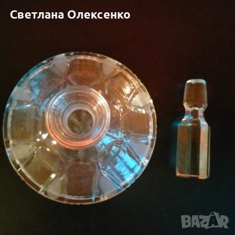 Кристална бутилка за парфюм , снимка 3 - Антикварни и старинни предмети - 39487637
