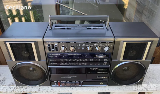 🔥HITACHI TRK-9100E -много добър радиокасетофон!, снимка 8 - Радиокасетофони, транзистори - 56137422