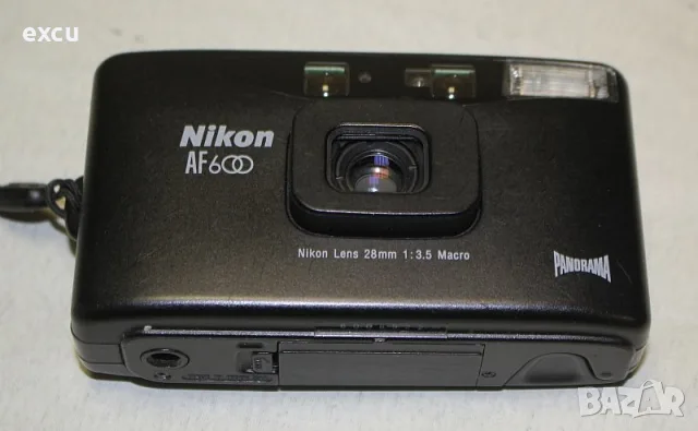 Nikon AF 600 28mm F3.5 Macro 