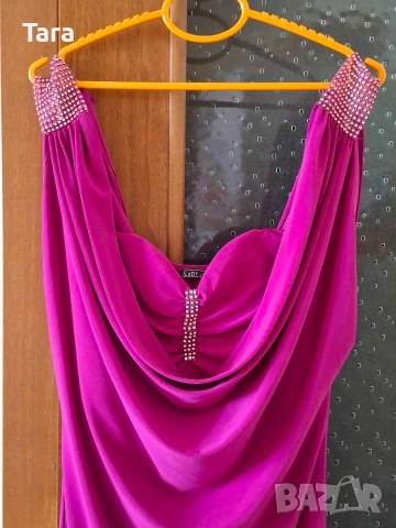 Дамска рокля , снимка 3 - Рокли - 54099746