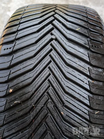 Като НОВА! Единична премиум гума Michelin CrossClimate 245/45 R19 , снимка 2 - Гуми и джанти - 55831638