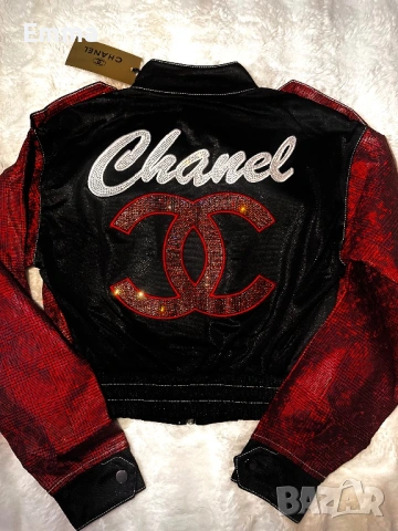 Оригинално яке на Chanel