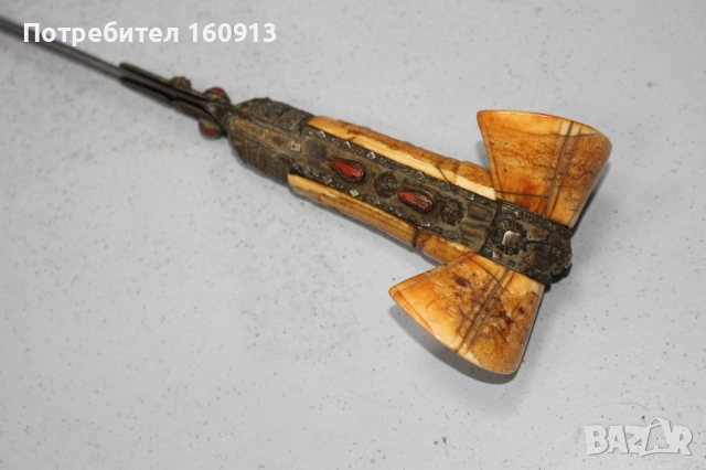 Стар османски балкански ятаган с бели дръжки сребърен обков и корали, снимка 12 - Антикварни и старинни предмети - 52048019
