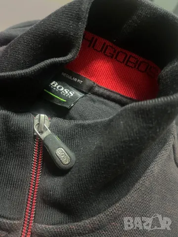 Горнище Hugo Boss, снимка 3 - Суичъри - 50381942