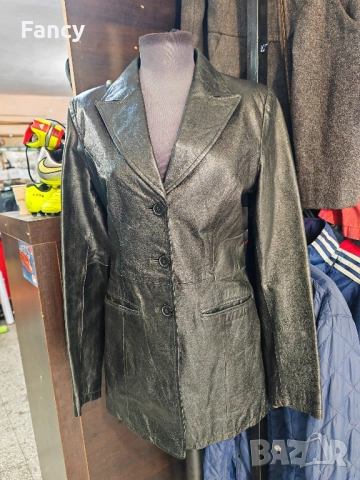 Дамско кожено сако, яке Hennes 38 номер, снимка 5 - Сака - 51934928