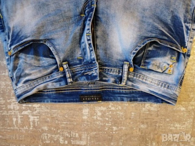 Къси дънки, снимка 2 - Дънки - 29207683