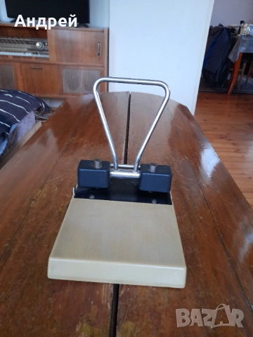 Стар перфоратор #8, снимка 2 - Антикварни и старинни предмети - 52204691