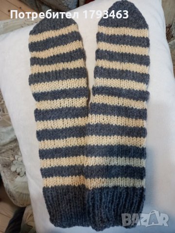 Ръчно плетени чорапи 42 размер от вълна, снимка 2 - Мъжки чорапи - 39334888