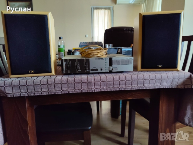 Продавам Комплект Компактен усилвател и Компактни колони., снимка 2 - Ресийвъри, усилватели, смесителни пултове - 52065441