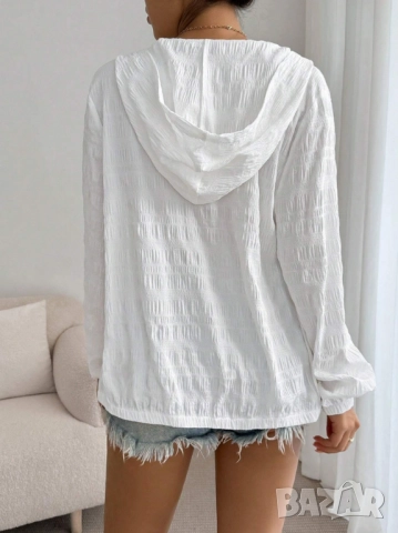 Тънко яке, снимка 2 - Якета - 51706739