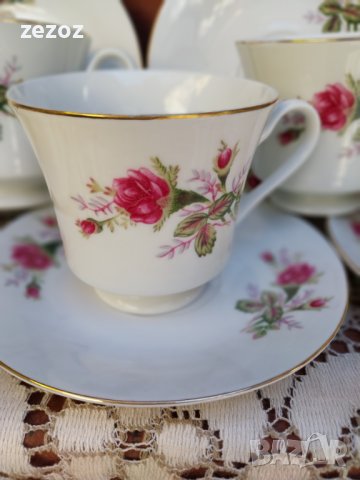 Сервиз за чай с рози, снимка 5 - Сервизи - 42974621