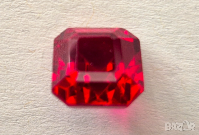 Естествен фасетиран рубин 7.70 k. Сертификат, снимка 4 - Други - 52242832
