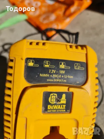 Зарядно устройство DeWALT DE9135, снимка 4 - Други инструменти - 47651963
