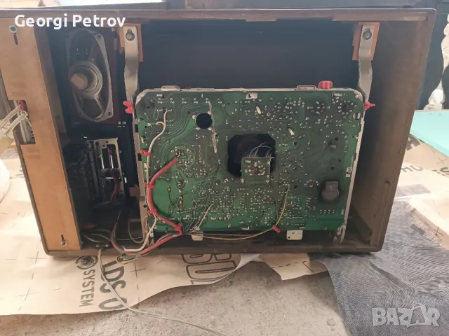 Телевизионен приемник Minerva-Radio , снимка 2 - Антикварни и старинни предмети - 49706161