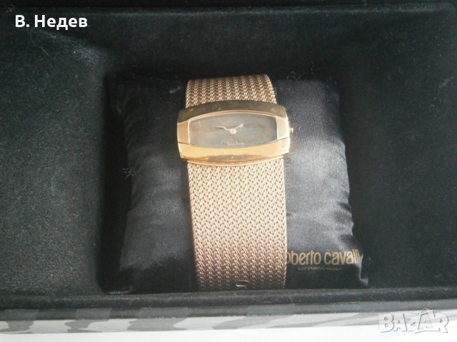 ROBERTO CAVALLI - атрактивен дамски часовник браслет!, снимка 2 - Дамски - 39390203