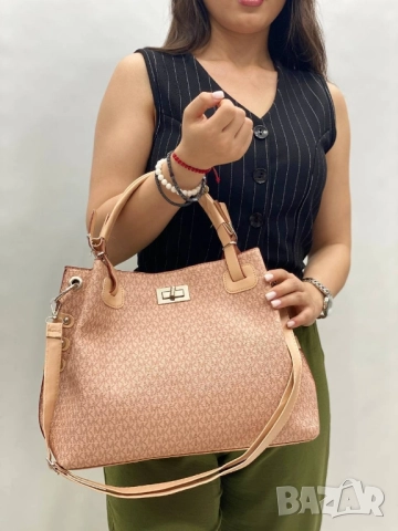 чанти michael kors , снимка 3 - Чанти - 51447671