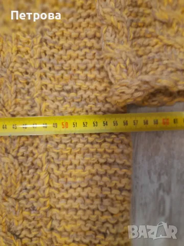 Ръчно плетен дебел пуловер, снимка 14 - Блузи с дълъг ръкав и пуловери - 48695286