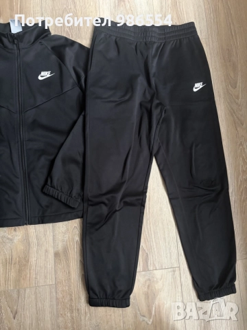 Комплект анцуг Nike за момче размер XL 170 см, снимка 4 - Детски комплекти - 56087329